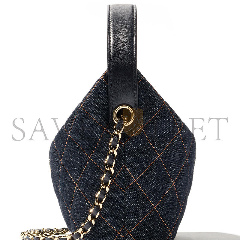 CHANEL CLASSIC CLUTCH WITH CHAIN DENIM AP4386 (21.5*19*7.5cm)